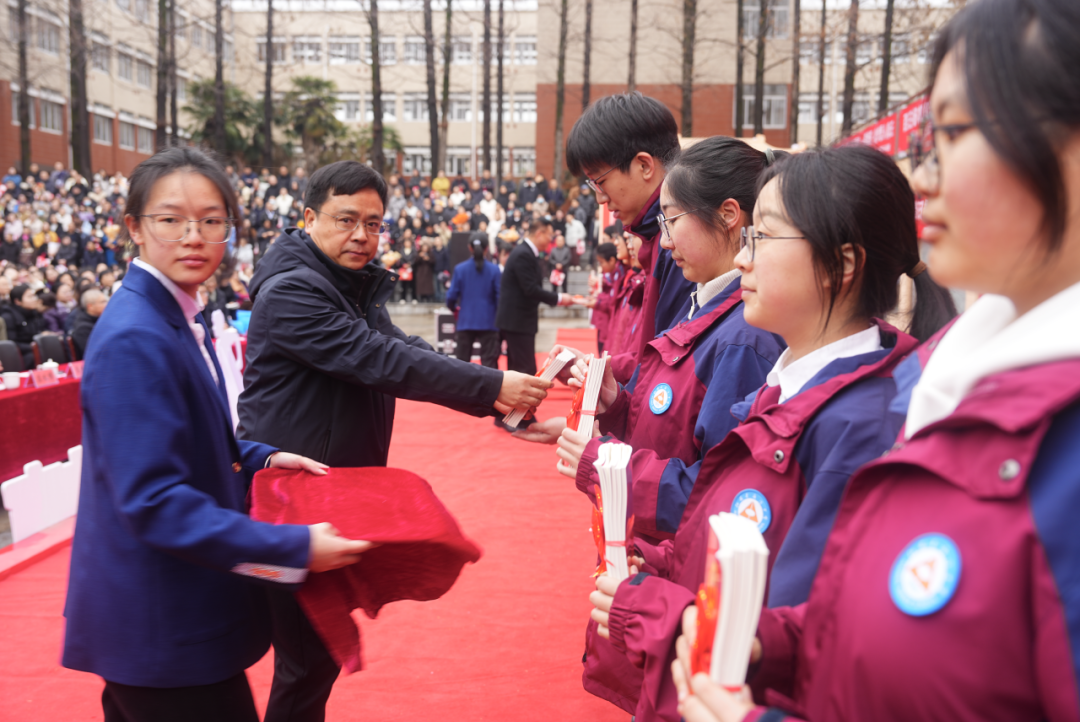 640 (1).png 640 (1).png